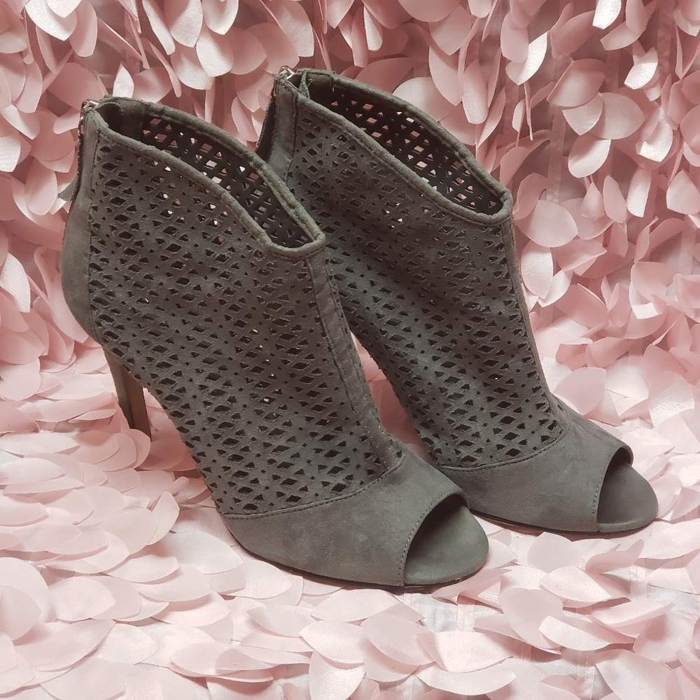 Metaphor Gray Cutout Booties